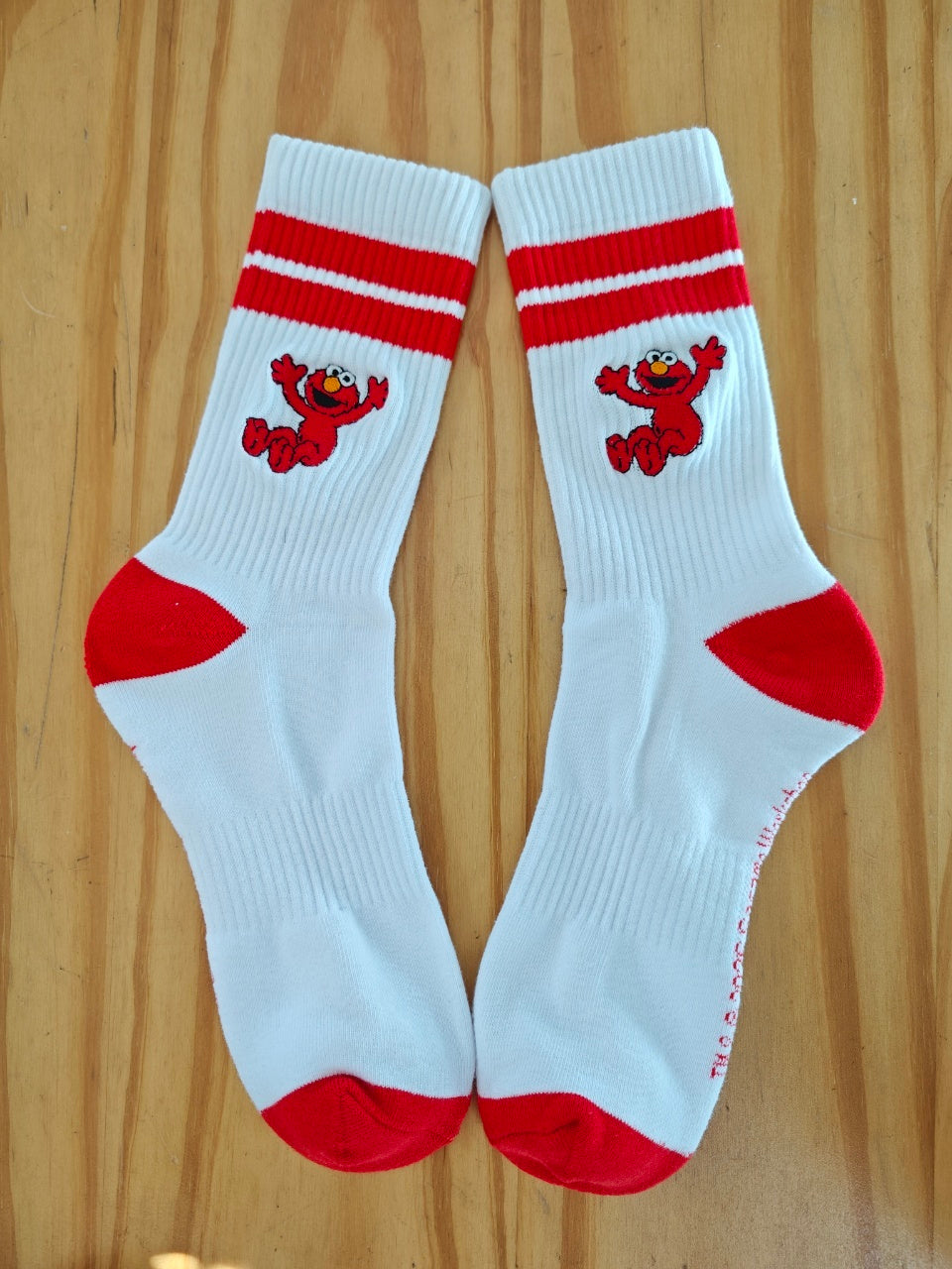 Elmo Hug Socks