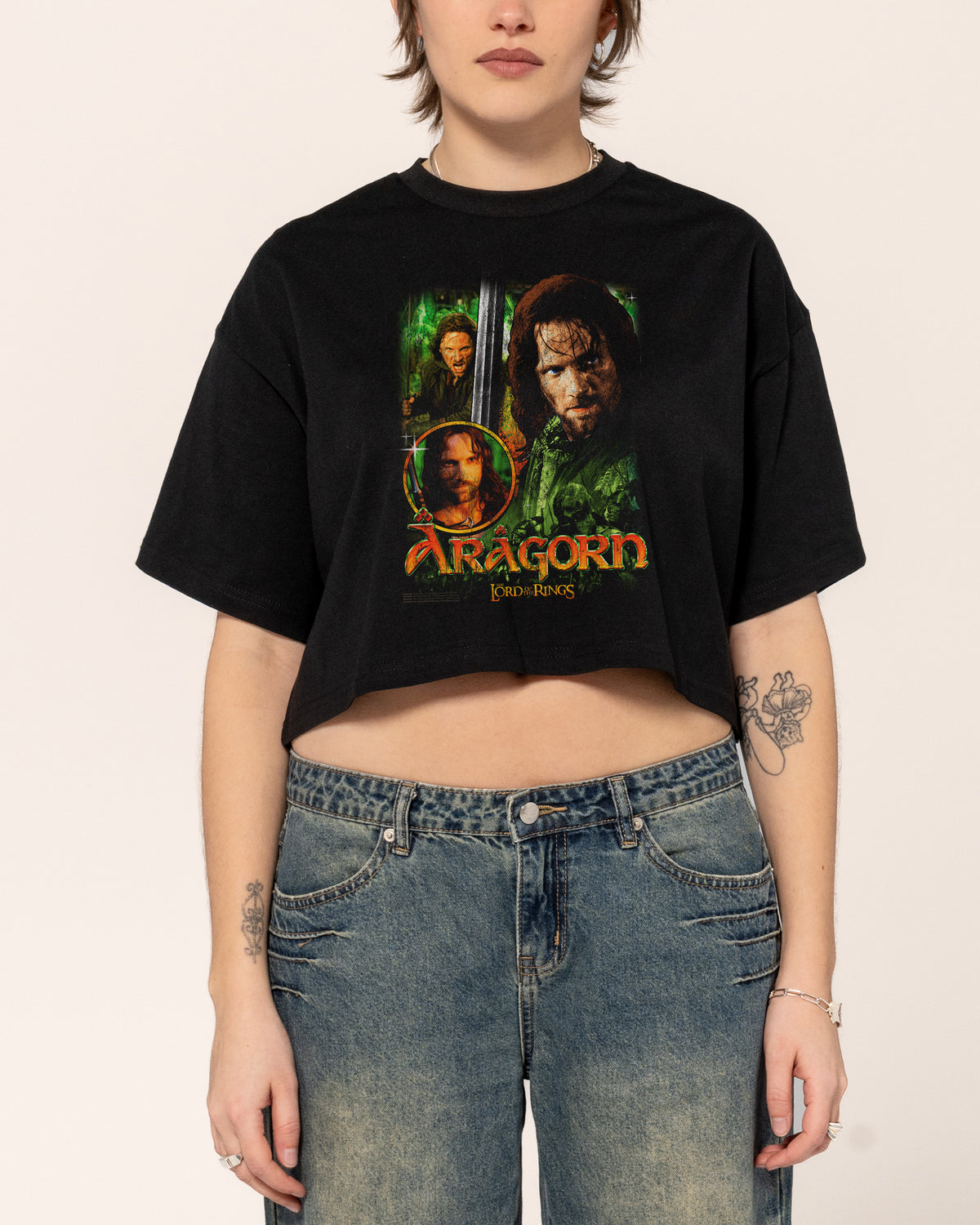 Vintage Aragorn Black Crop Tee