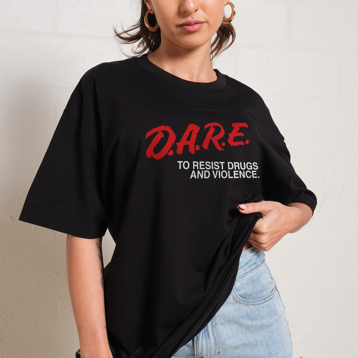 DARE to Resist Drugs and Violence T-Shirt | Retro T-Shirt NZ