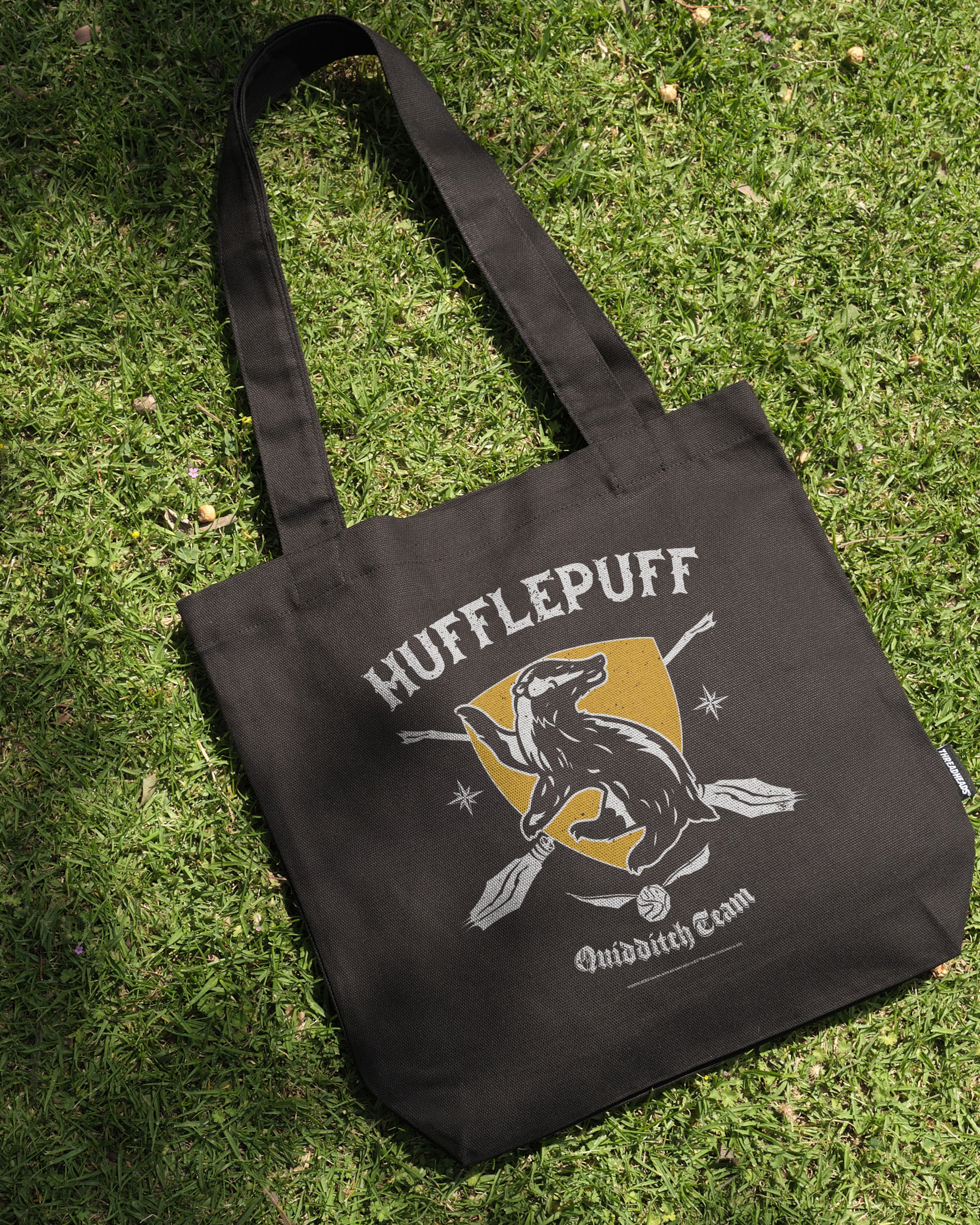 Hufflepuff Quidditch Team Tote Bag