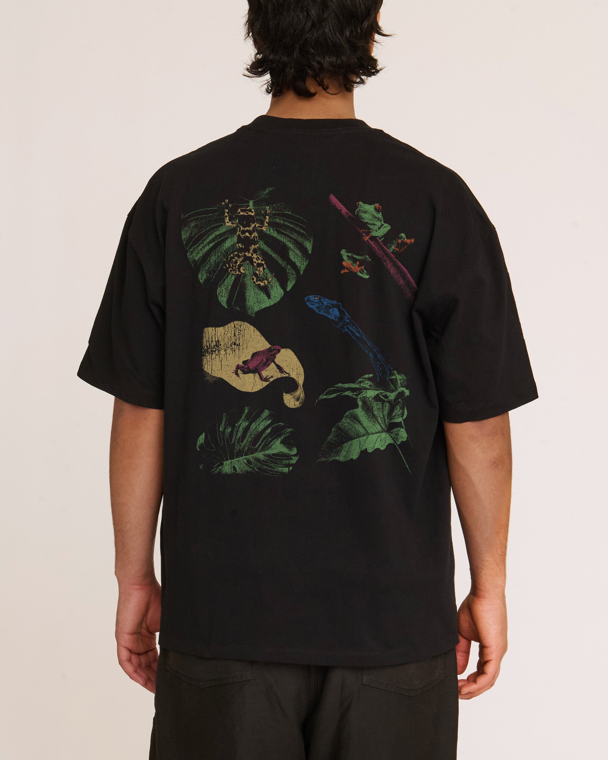 Man I Love Frogs Jungle Edition Black Oversized Tee