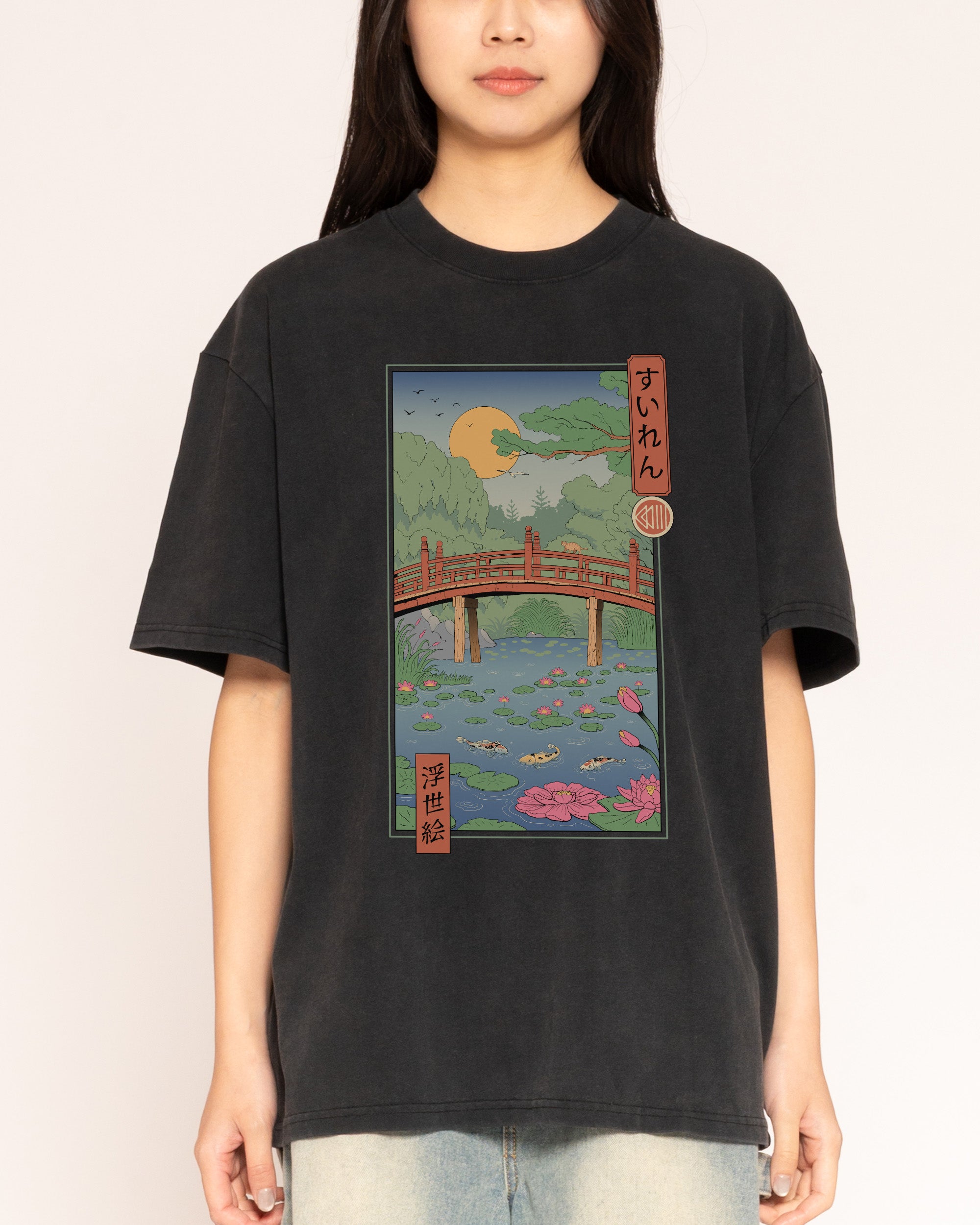 Water Lilies Ukiyo-e Black Oversized Tee