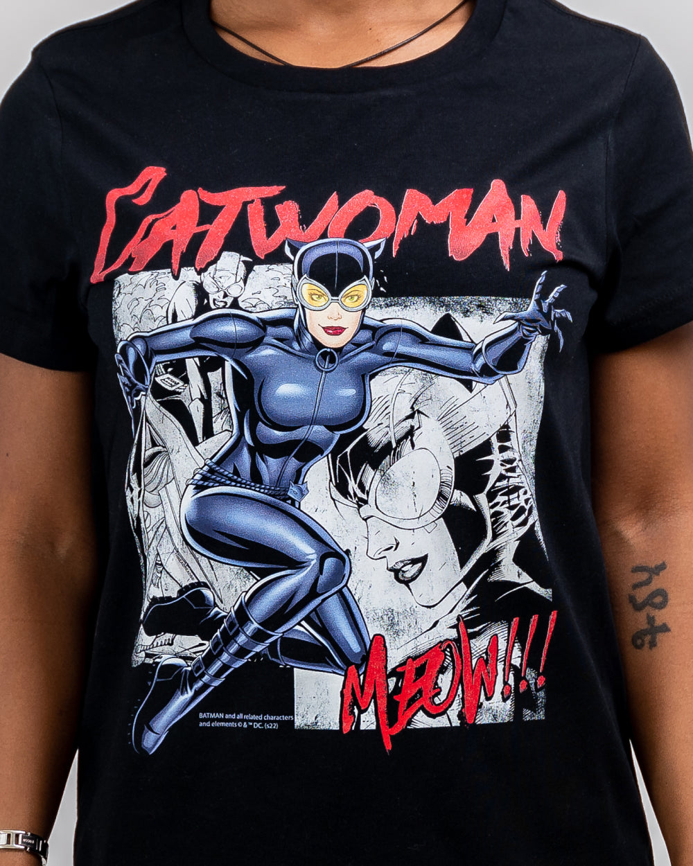 Menagerry vores vandtæt Catwoman T-Shirt | Official DC Merch Europe | Threadheads